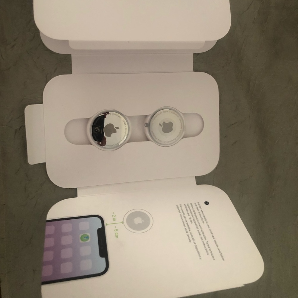 Apple Air Tags